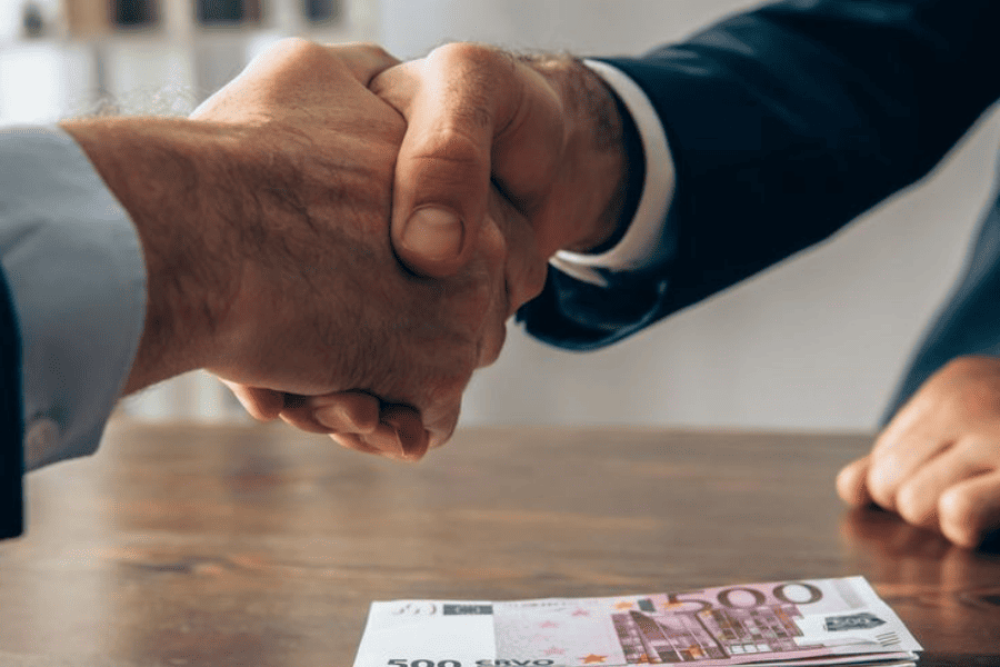 Prêt financier : ce qu’il faut savoir avant de s’engager
